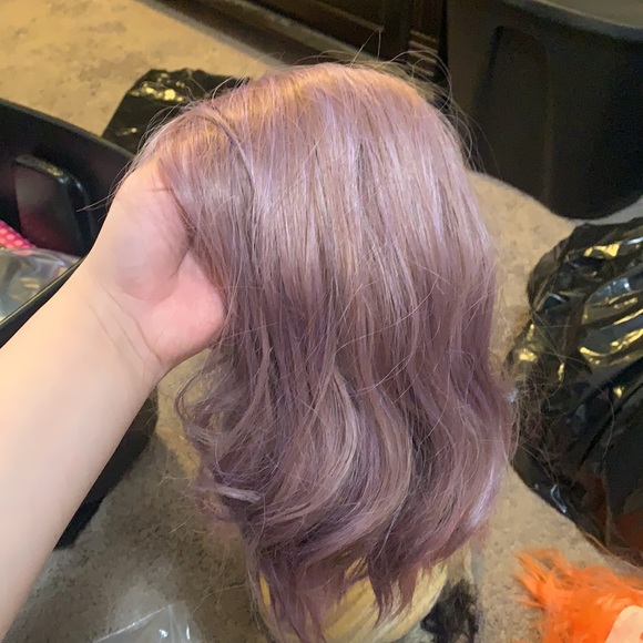 2 short bob wigs - Picture 7 of 7